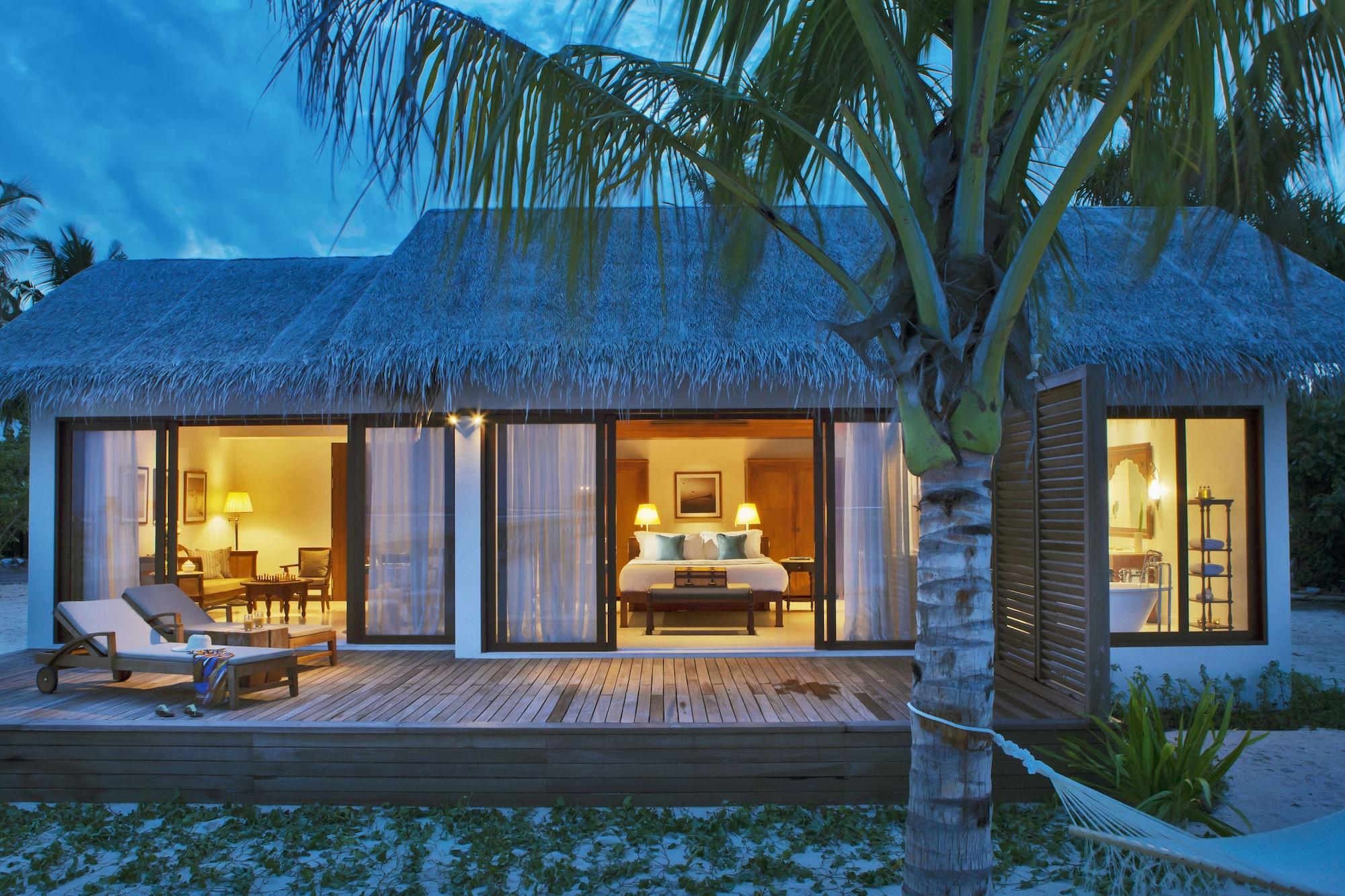 เดอะ เรซิเดนซ์ มัลดีฟส์ Hotel Dhigurah  ภายนอก รูปภาพ