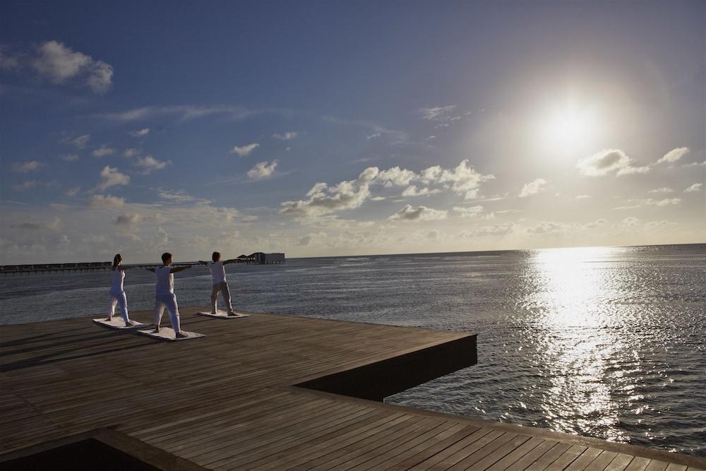 เดอะ เรซิเดนซ์ มัลดีฟส์ Hotel Dhigurah  ภายนอก รูปภาพ