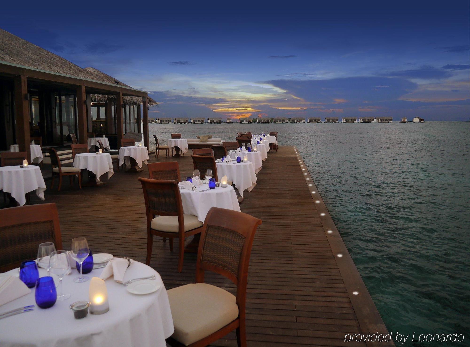 เดอะ เรซิเดนซ์ มัลดีฟส์ Hotel Dhigurah  ร้านอาหาร รูปภาพ